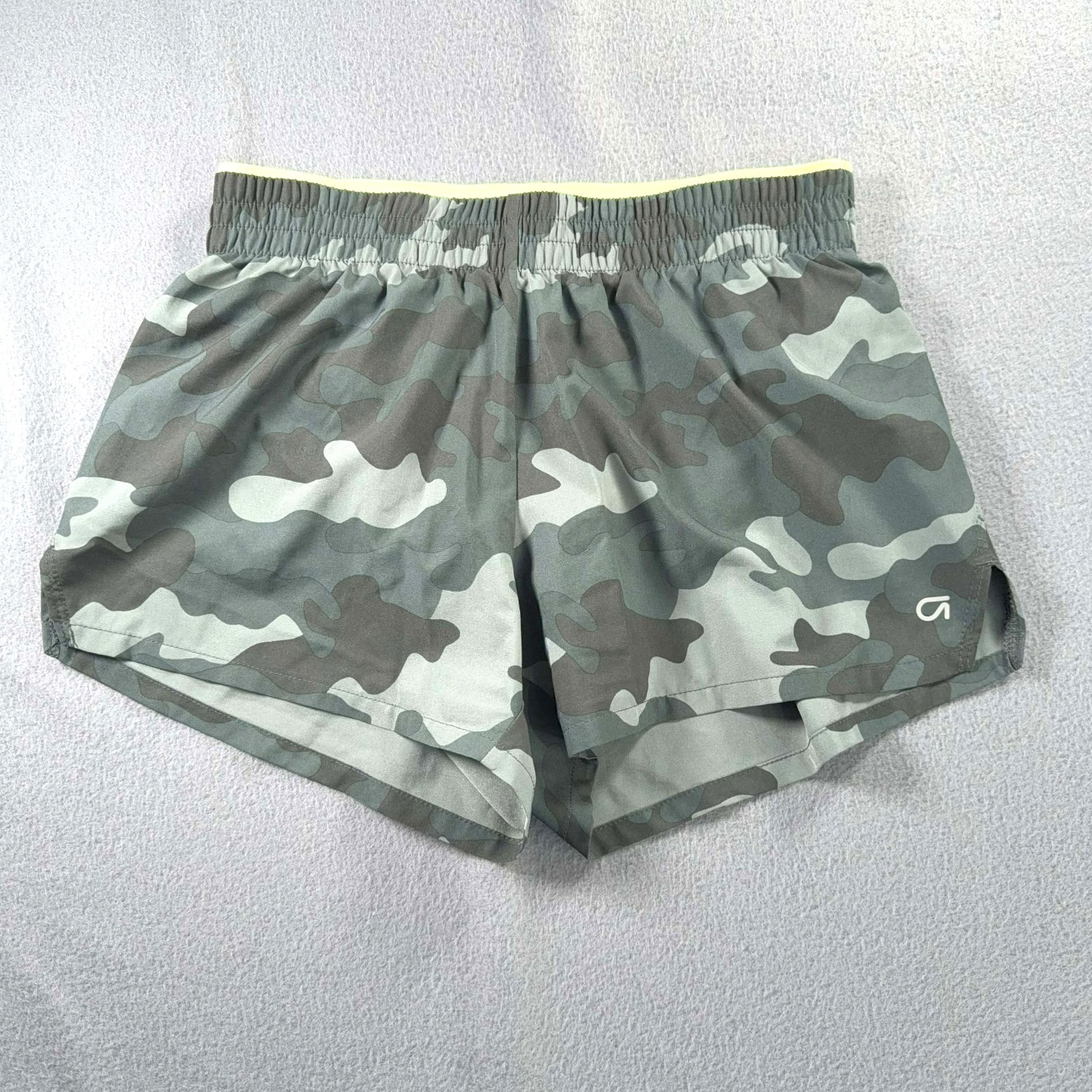 Gapfit Gray / Green Camo Running Shorts Womens Xs Lime Waist 26x2.5 Athletic Gym